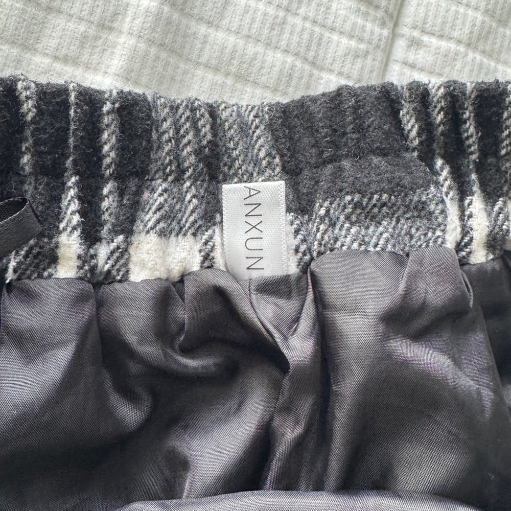 IDEALSANXUN black and white plaid A-line skirt with pockets - Picture 7 of 8